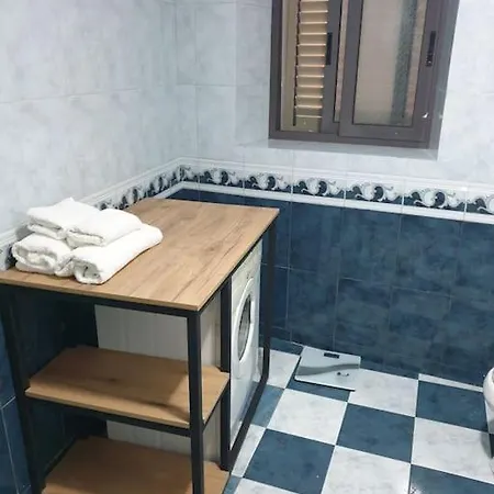 27 Center House Holiday home