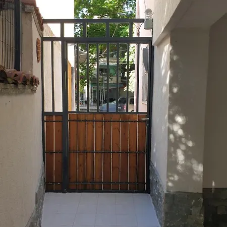 27 Center House Holiday home